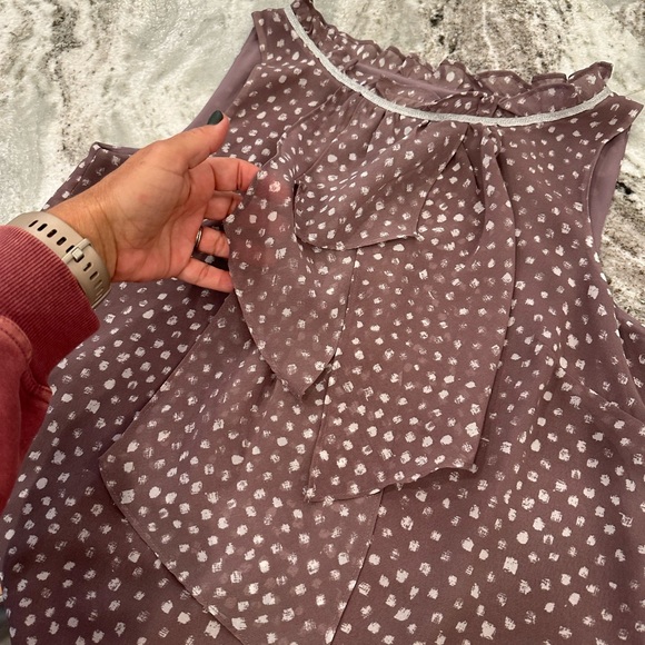 LOFT Flouncy sleeveless top. Party perfect! - Picture 3 of 6